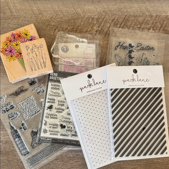 Park Lane Hero Greetings Hero Arts Stamps Embossing Folders - Picture 1 of 10
